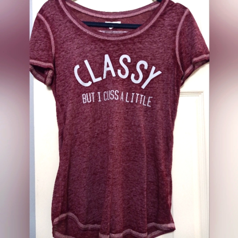 Maurices T-Shirt NWOT